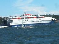 TALLINK AUTOEXPRESS  på väg från Västra hamnen i Helsingfors till Tallinn